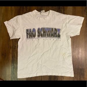 FAO Schwarz Vintage Vtg T Shirt 90s